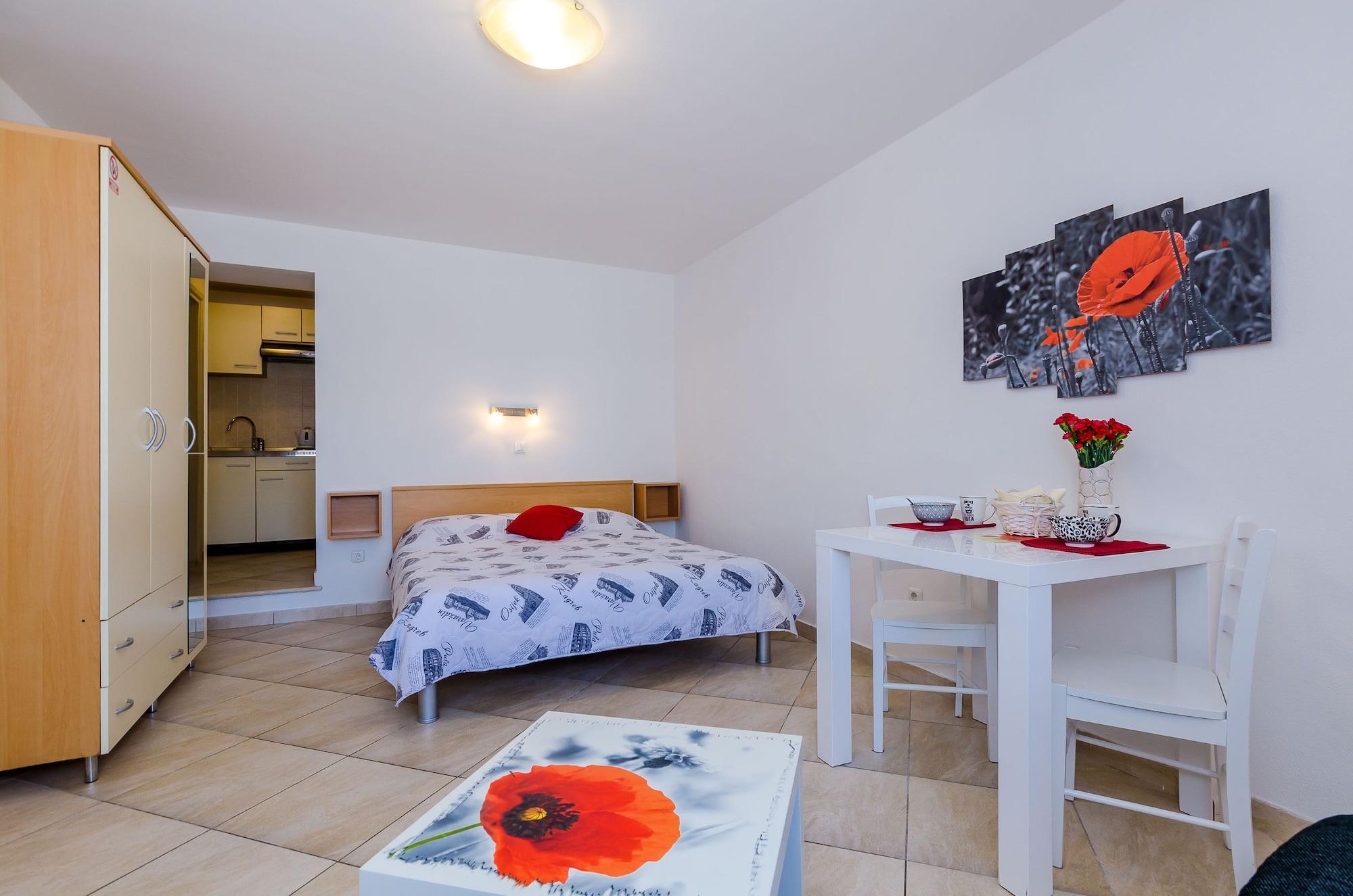 Apartman Orka *
