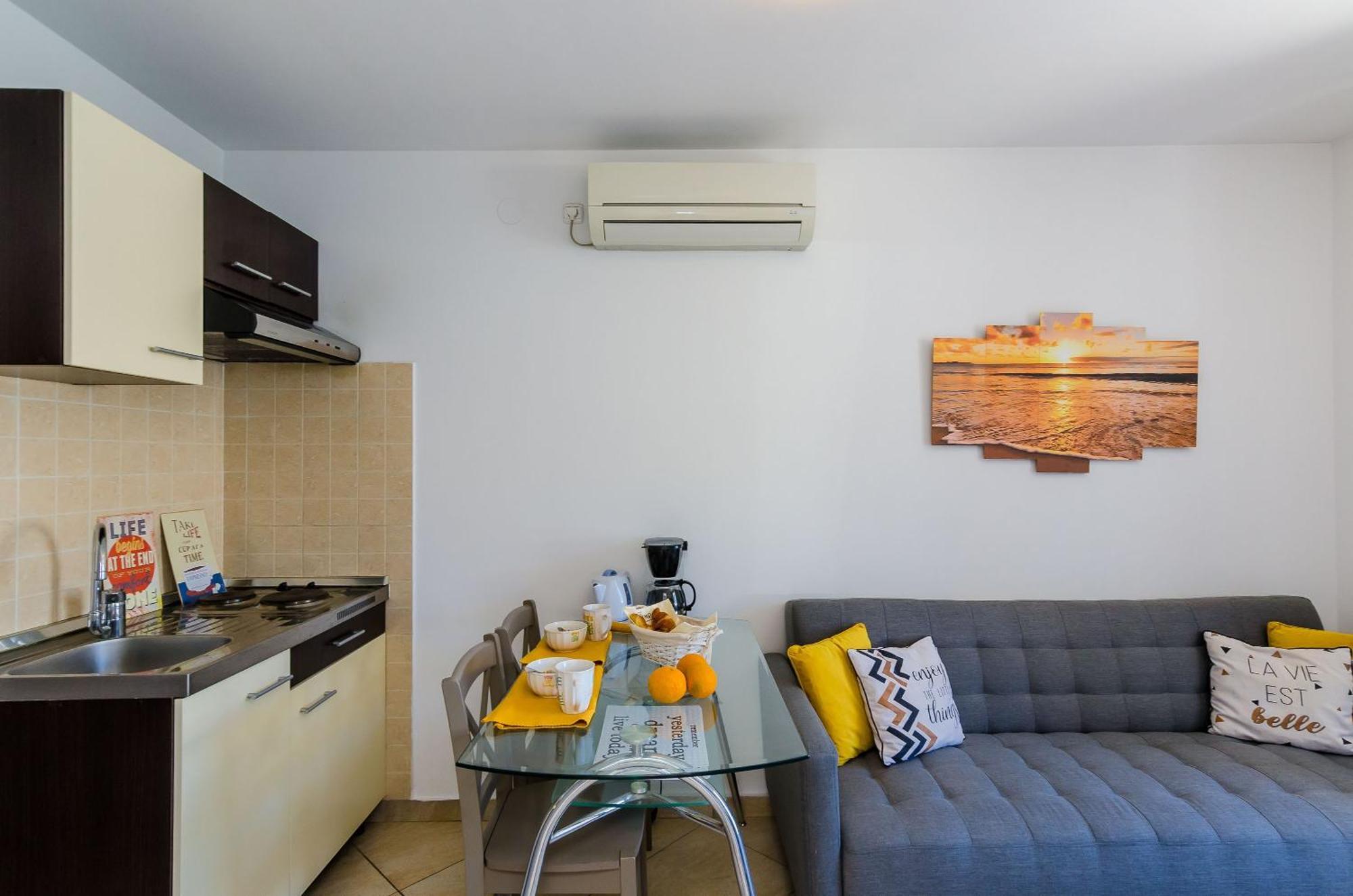 Orka Apartman *