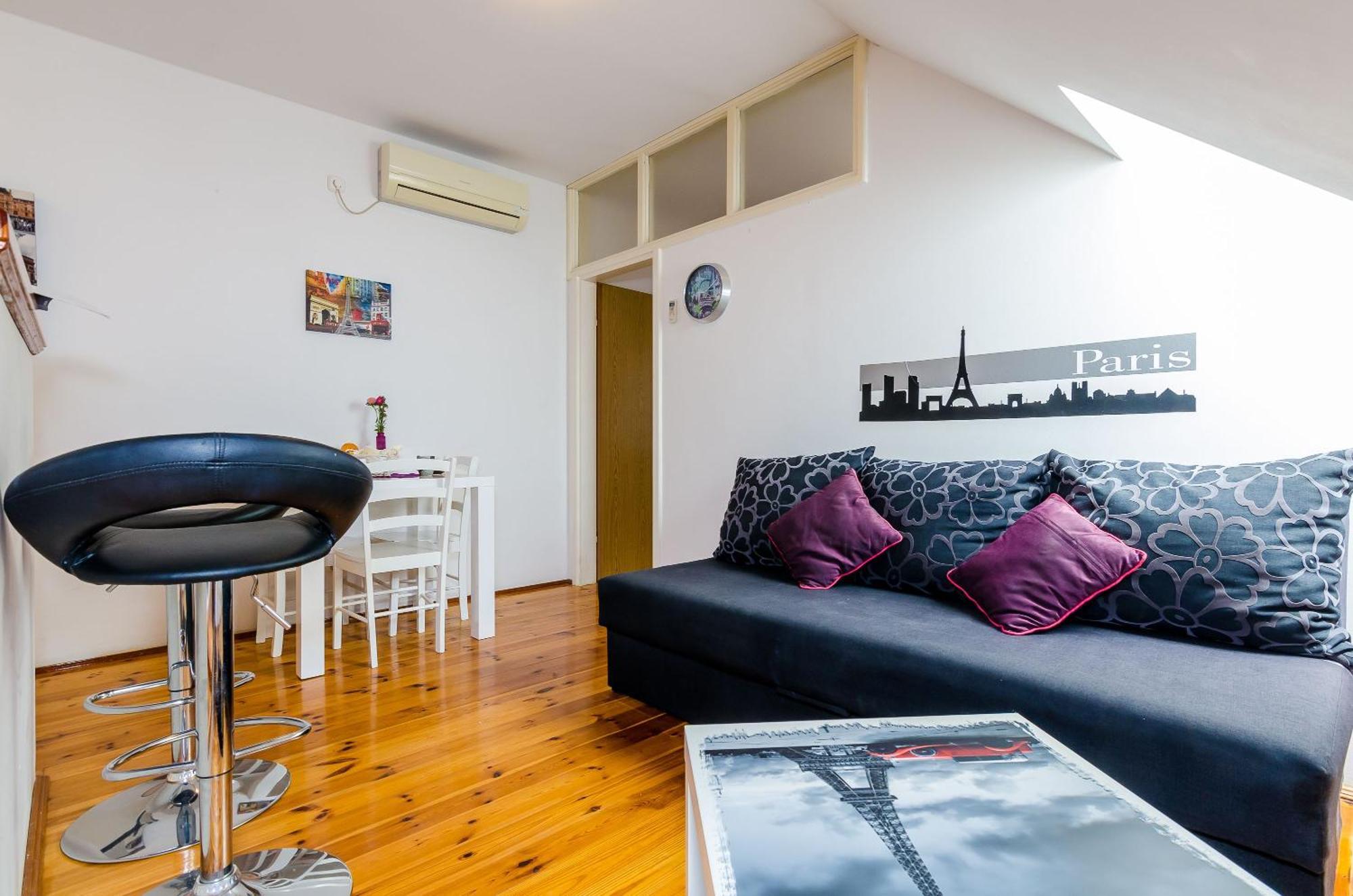 Orka Apartman *